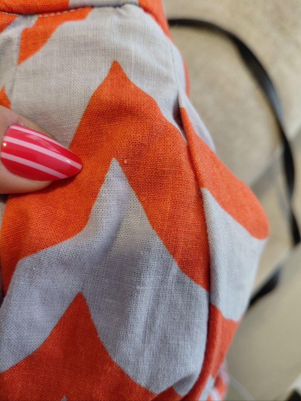 Marimekko Uniqlo Red and Light Blue Wave Print Midi Skirt - Picture 7 of 7